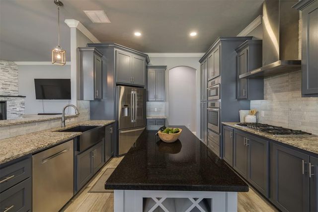 23921 N Pennsylvania Avenue, Edmond, OK 73025