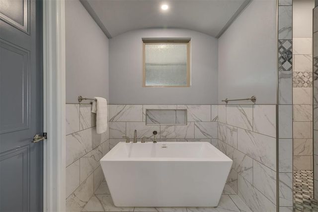 23921 N Pennsylvania Avenue, Edmond, OK 73025