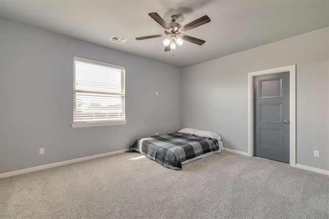 23921 N Pennsylvania Avenue, Edmond, OK 73025