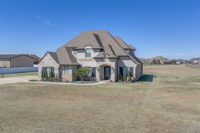 23921 N Pennsylvania Avenue, Edmond, OK 73025