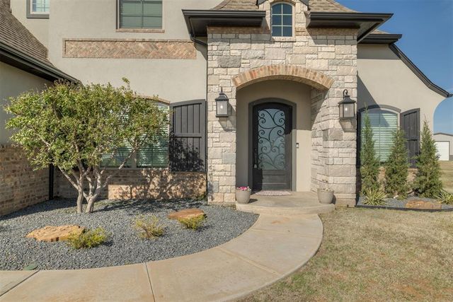 23921 N Pennsylvania Avenue, Edmond, OK 73025