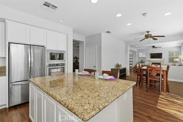 33845 Sattui, Temecula, CA 92592