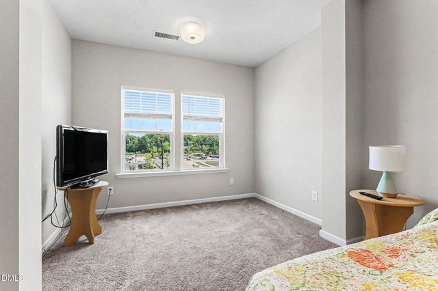 327 Great Northern Station, Apex, NC 27502
