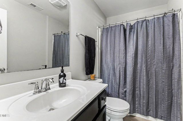 327 Great Northern Station, Apex, NC 27502