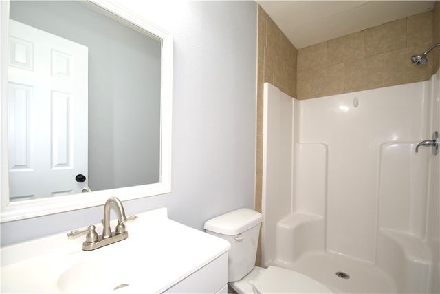 12 Burnett Circle, Bentonville, AR 72712