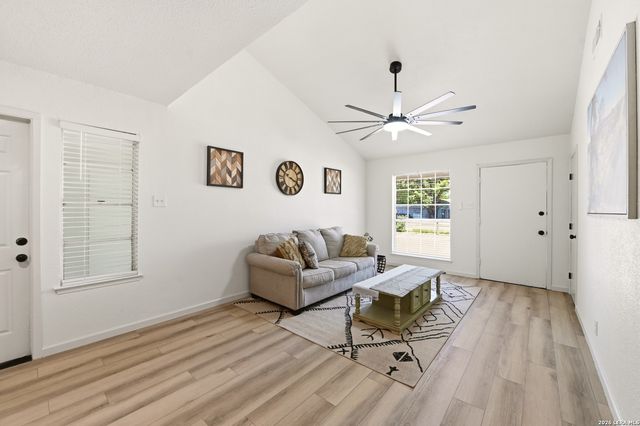 5730 Bienville, San Antonio, TX 78233