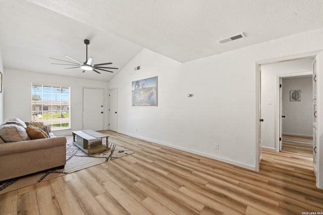 5730 Bienville, San Antonio, TX 78233