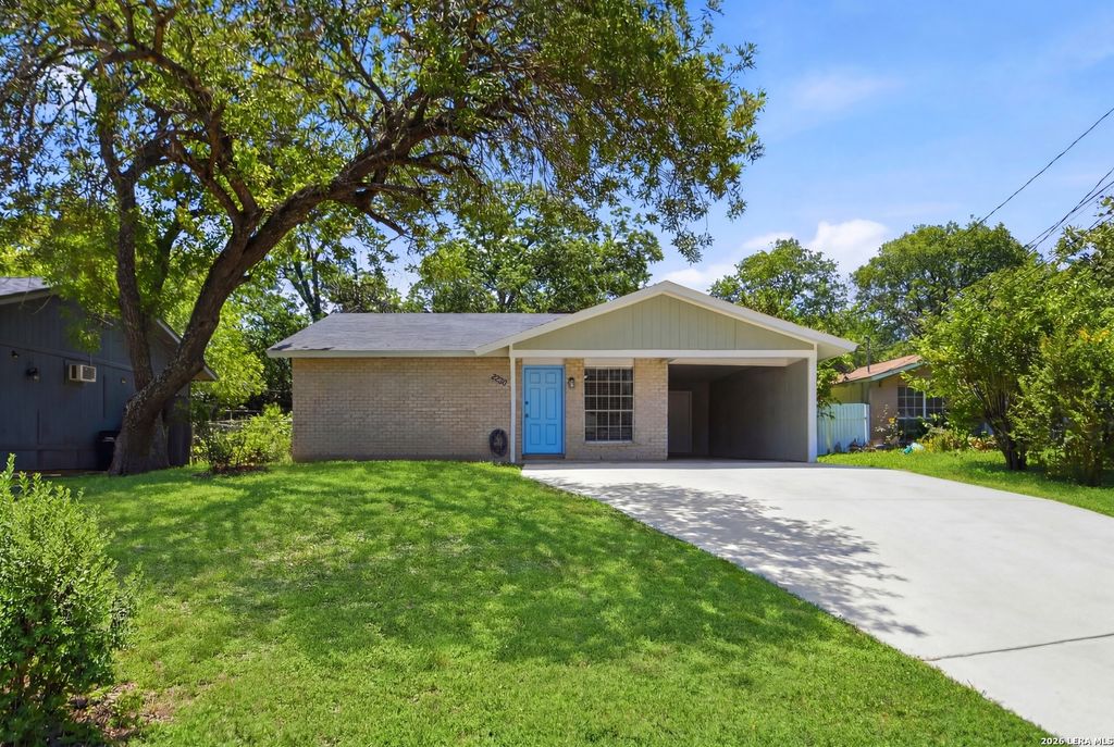 5730 Bienville, San Antonio, TX 78233