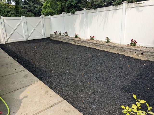 27 Great River Drive, Sound Beach, NY 11789