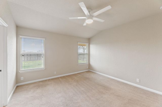 582 Briggs DR, New Braunfels, TX 78130