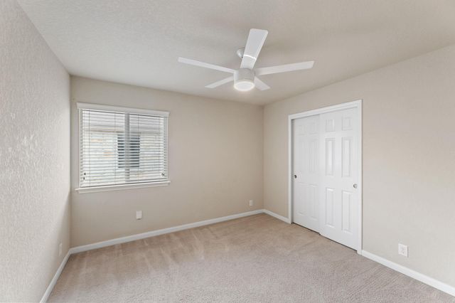 582 Briggs DR, New Braunfels, TX 78130