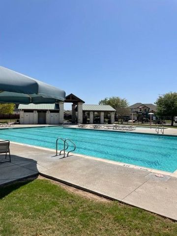 582 Briggs DR, New Braunfels, TX 78130
