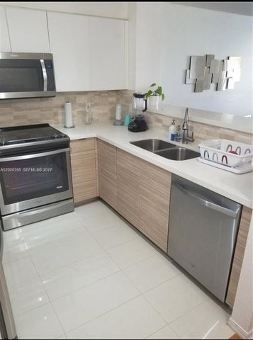 4360 NW 107th Ave 208, Doral, FL 33178