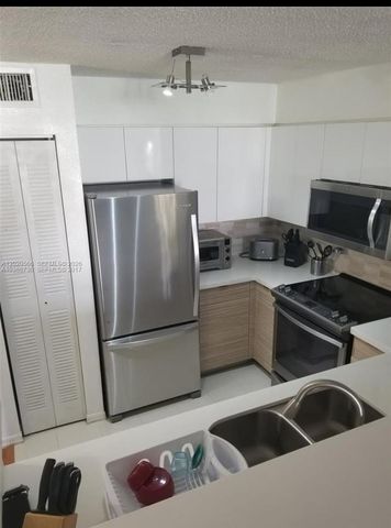 4360 NW 107th Ave 208, Doral, FL 33178