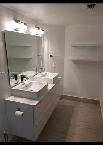 4360 NW 107th Ave 208, Doral, FL 33178