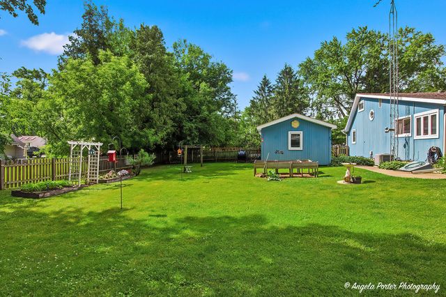 7508 Cedar Drive, Wonder Lake, IL 60097