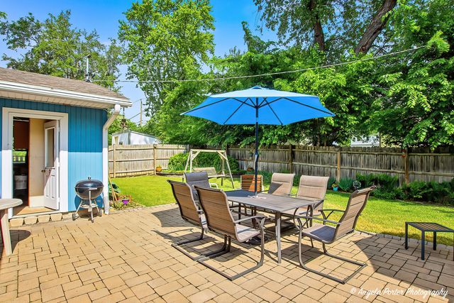 7508 Cedar Drive, Wonder Lake, IL 60097