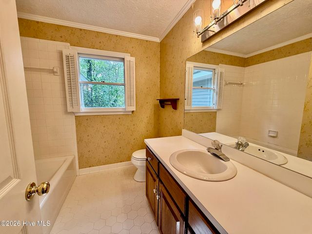829 Williamsburg Drive, Rockingham, NC 28379