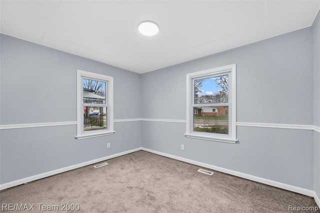 33101 Donnelly Street, Garden City, MI 48135