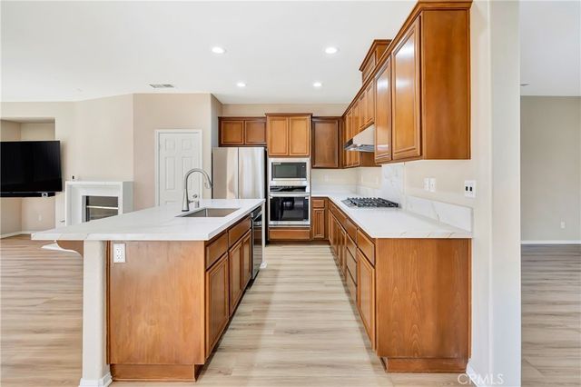 43857 Tahoe, Lancaster, CA 93536