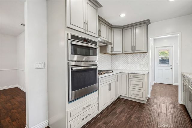 3816 S Victoria, Los Angeles, CA 90008