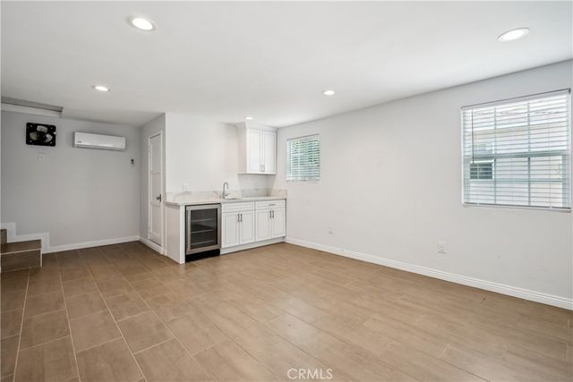 3816 S Victoria, Los Angeles, CA 90008