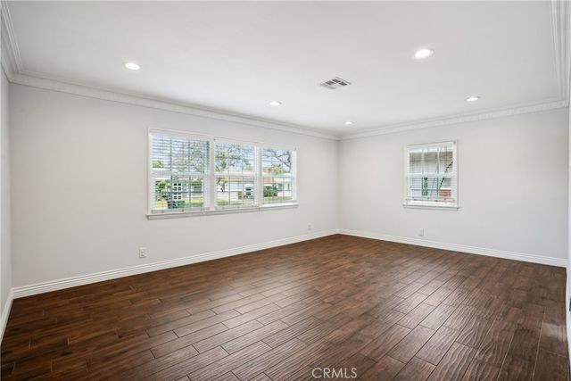 3816 S Victoria, Los Angeles, CA 90008