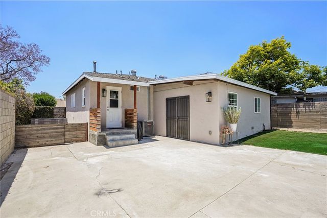 3816 S Victoria, Los Angeles, CA 90008