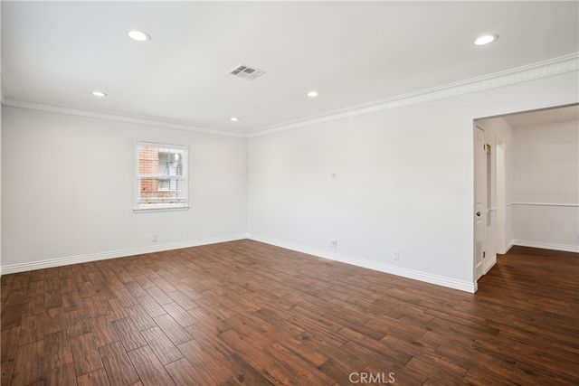 3816 S Victoria, Los Angeles, CA 90008