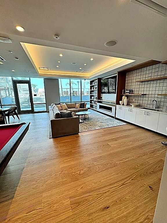 Image 36 of property listing at 400 CENTRAL AVENUE 2603, St Petersburg, FL 33701