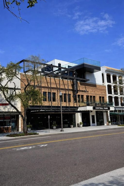 Image 39 of property listing at 400 CENTRAL AVENUE 2603, St Petersburg, FL 33701