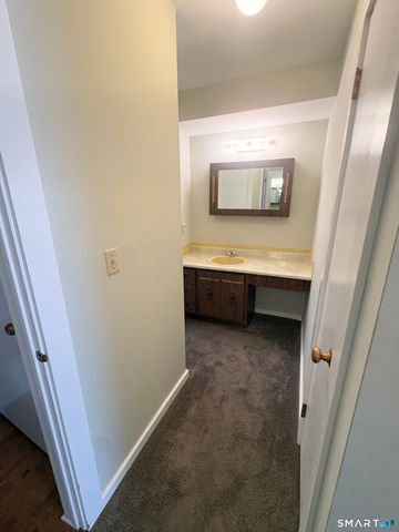 88 South Trail A, Stratford, CT 06614