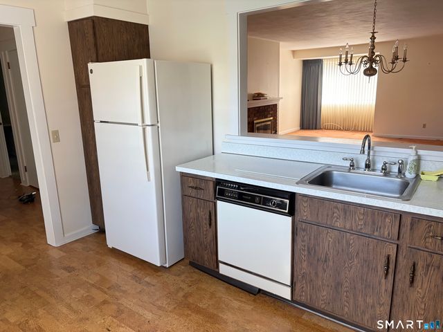 88 South Trail A, Stratford, CT 06614