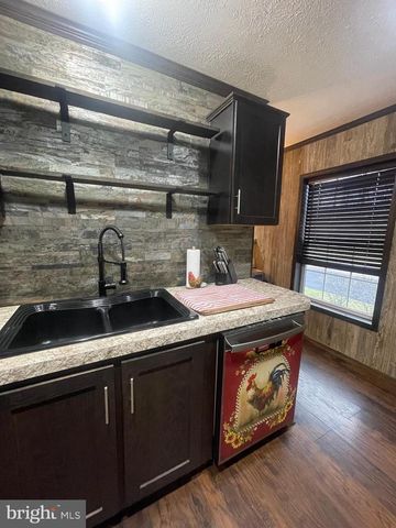 74 CHIPAWA AVE, Dover, PA 17315