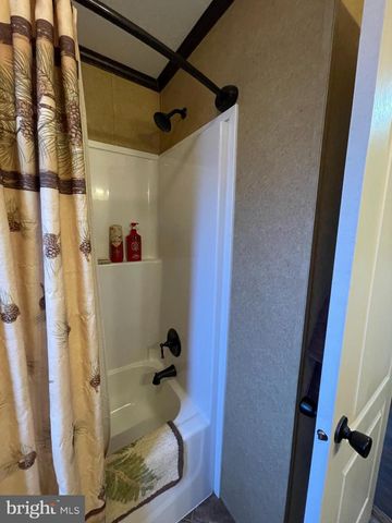 74 CHIPAWA AVE, Dover, PA 17315