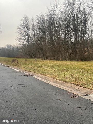 74 CHIPAWA AVE, Dover, PA 17315