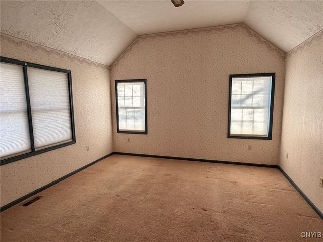 6621 East Port Bay Road, Wolcott, NY 14590