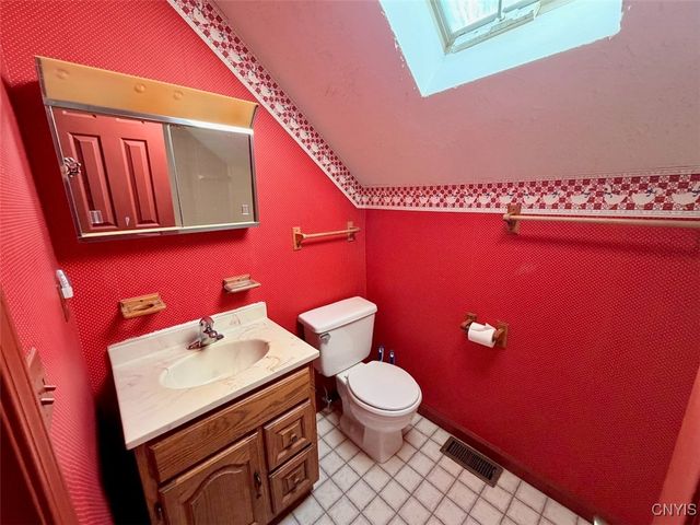 6621 East Port Bay Road, Wolcott, NY 14590