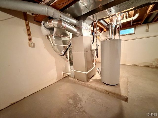 6621 East Port Bay Road, Wolcott, NY 14590