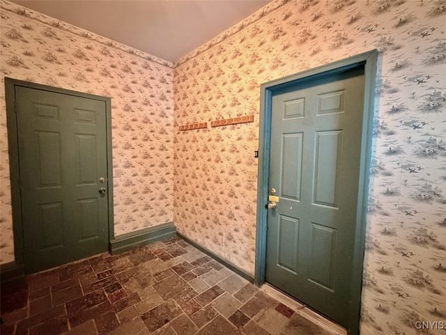 6621 East Port Bay Road, Wolcott, NY 14590