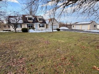 6621 East Port Bay Road, Wolcott, NY 14590