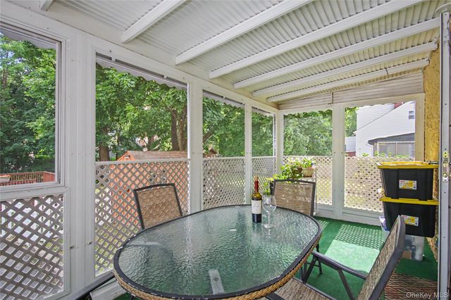 31 Brookdale Avenue, White Plains, NY 10603