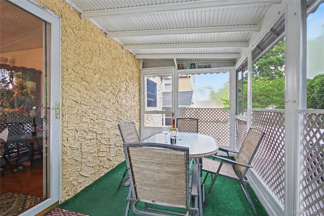 31 Brookdale Avenue, White Plains, NY 10603
