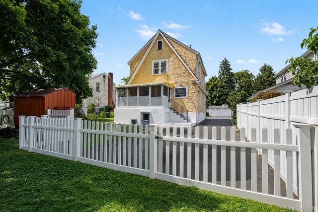 31 Brookdale Avenue, White Plains, NY 10603