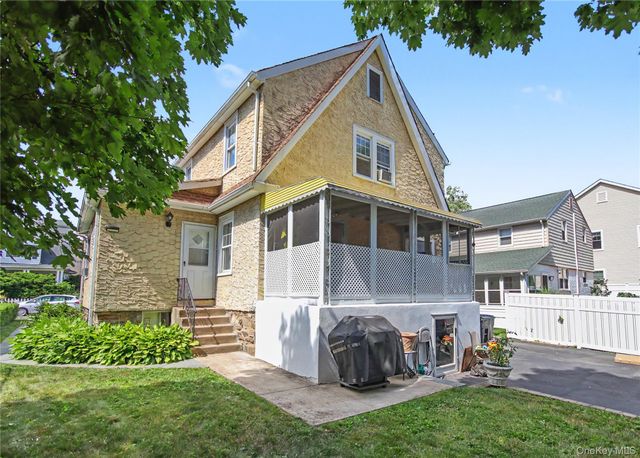 31 Brookdale Avenue, White Plains, NY 10603
