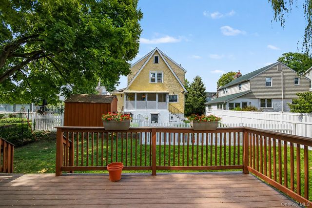 31 Brookdale Avenue, White Plains, NY 10603