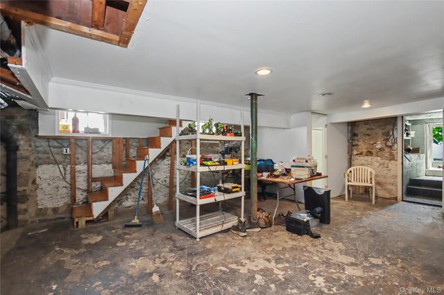 31 Brookdale Avenue, White Plains, NY 10603