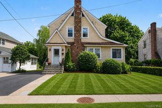 31 Brookdale Avenue, White Plains, NY 10603
