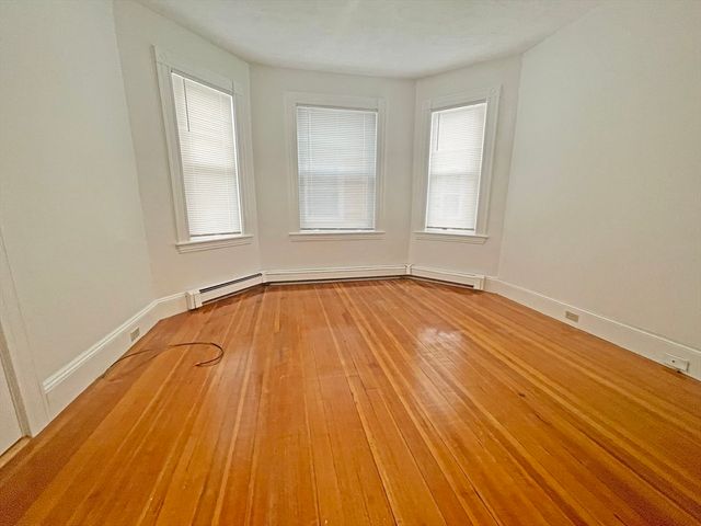 301 Lexington St 1, Newton, MA 02466