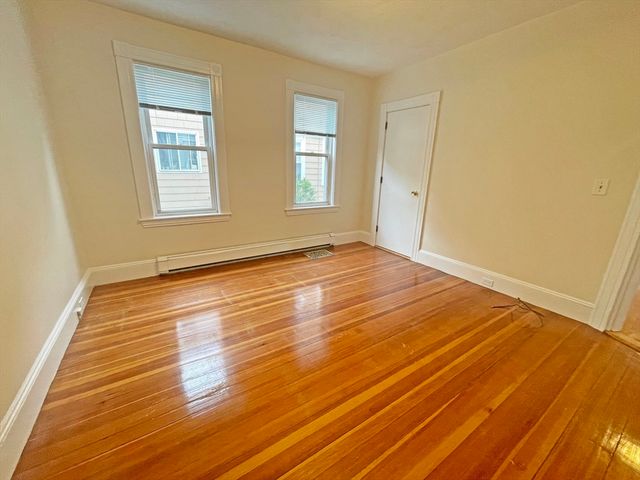 301 Lexington St 1, Newton, MA 02466